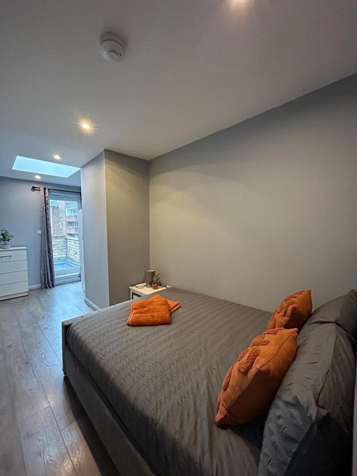 2 Bedroom Flat In Euston 2 Mins Away From Station, No Lift Λονδίνο Εξωτερικό φωτογραφία