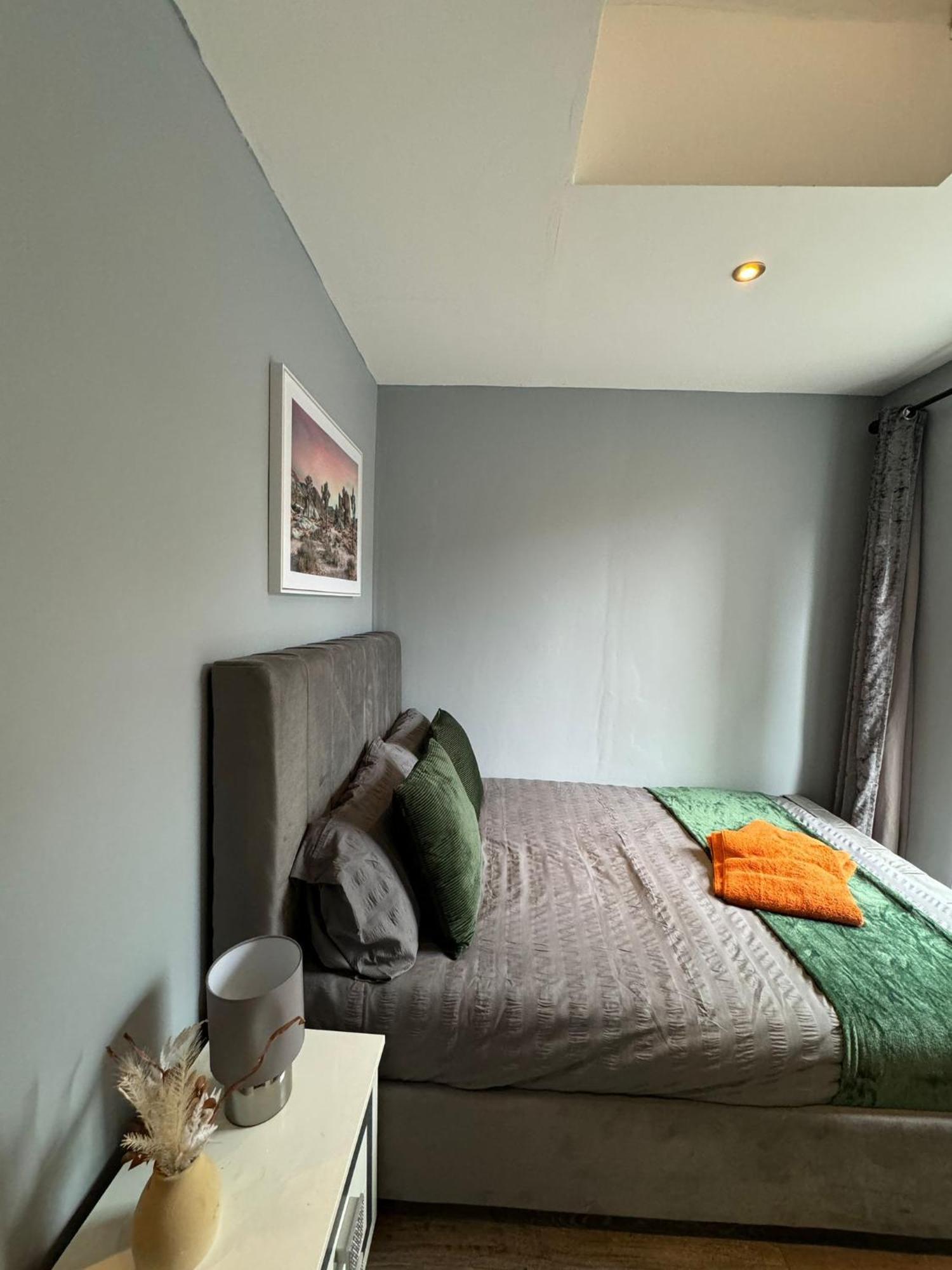 2 Bedroom Flat In Euston 2 Mins Away From Station, No Lift Λονδίνο Εξωτερικό φωτογραφία