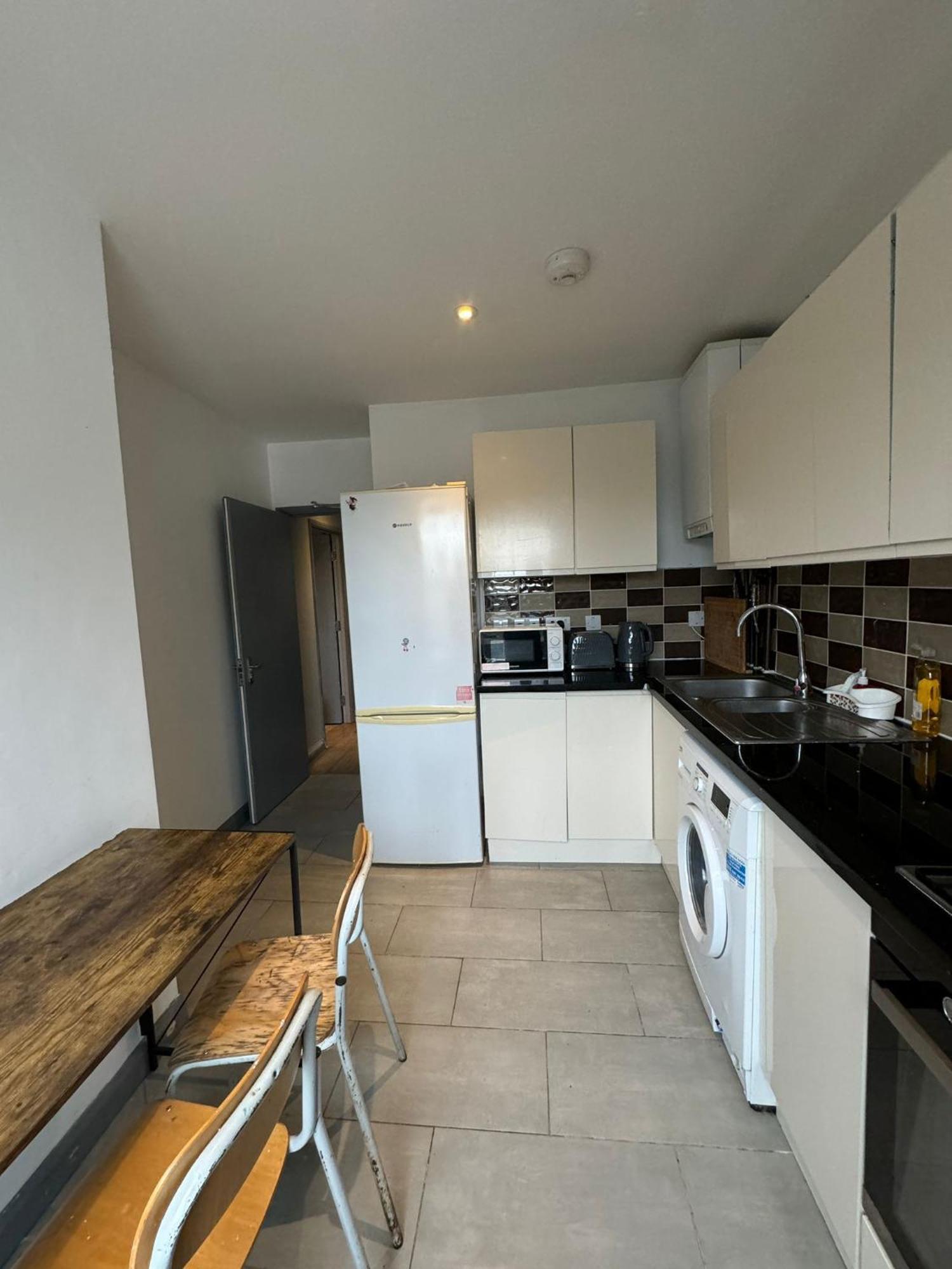 2 Bedroom Flat In Euston 2 Mins Away From Station, No Lift Λονδίνο Εξωτερικό φωτογραφία