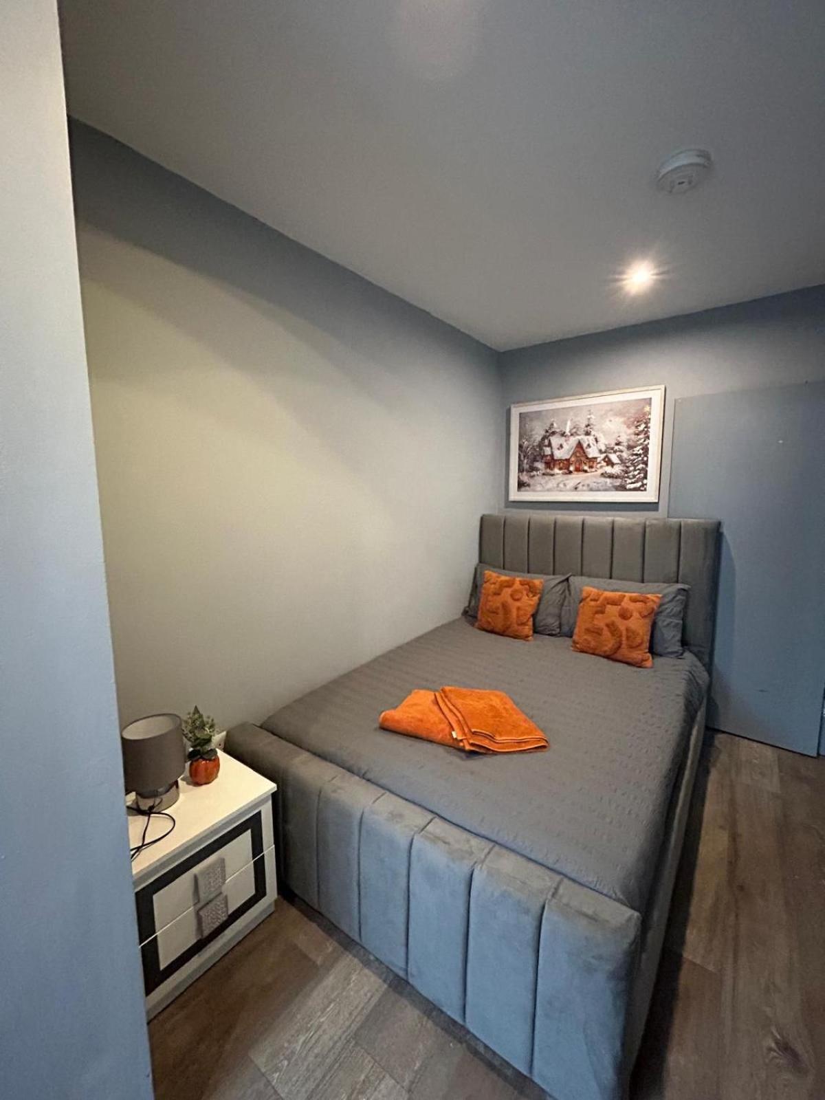 2 Bedroom Flat In Euston 2 Mins Away From Station, No Lift Λονδίνο Εξωτερικό φωτογραφία
