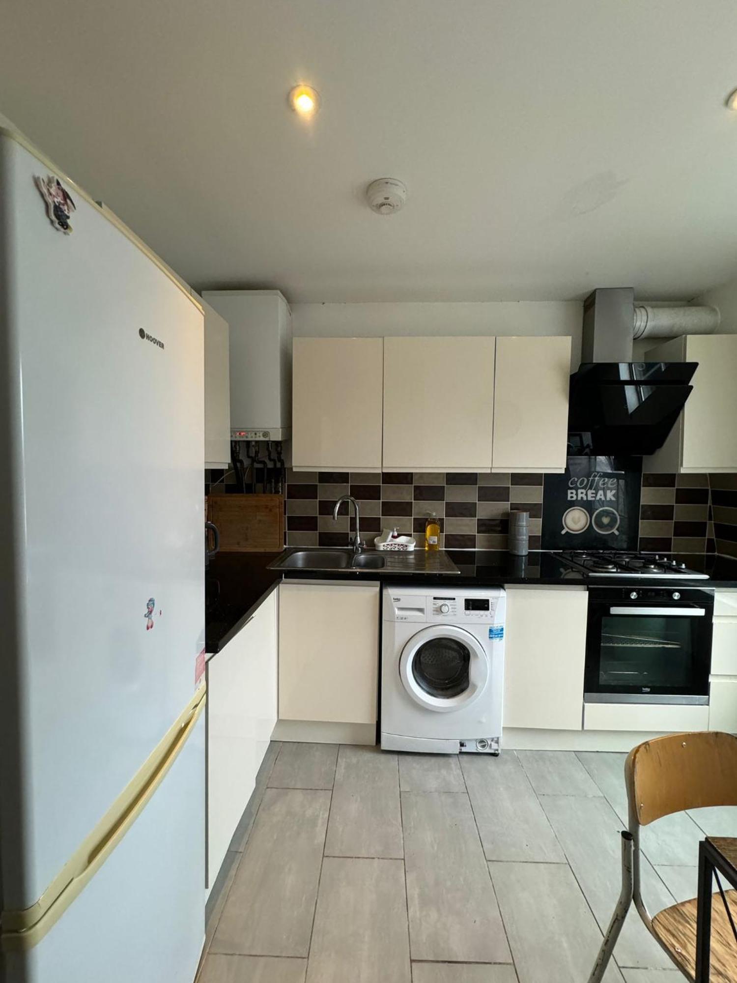 2 Bedroom Flat In Euston 2 Mins Away From Station, No Lift Λονδίνο Εξωτερικό φωτογραφία